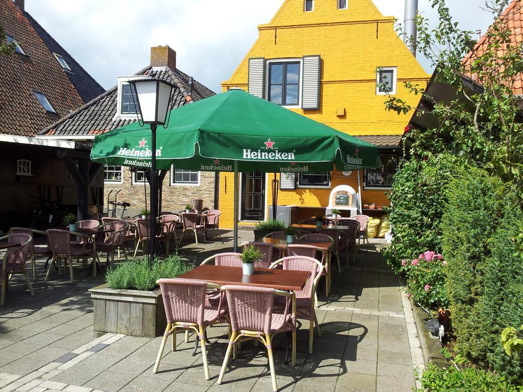 Hotel De Stadsboerderij/ Eetcafe De Brabander Хинделопен Экстерьер фото