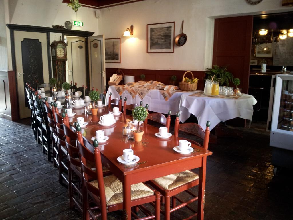 Hotel De Stadsboerderij/ Eetcafe De Brabander Хинделопен Экстерьер фото